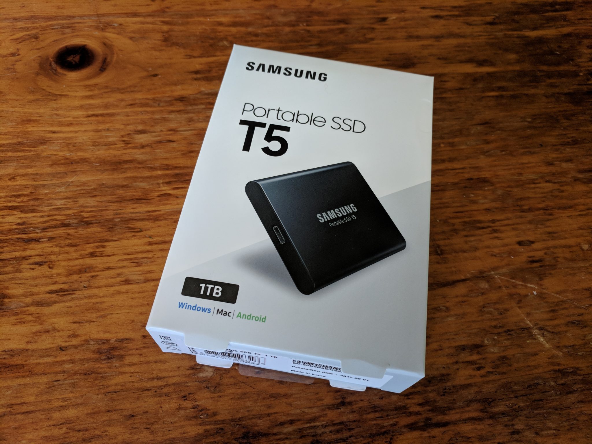 Samsung T5 external SSD 1TB