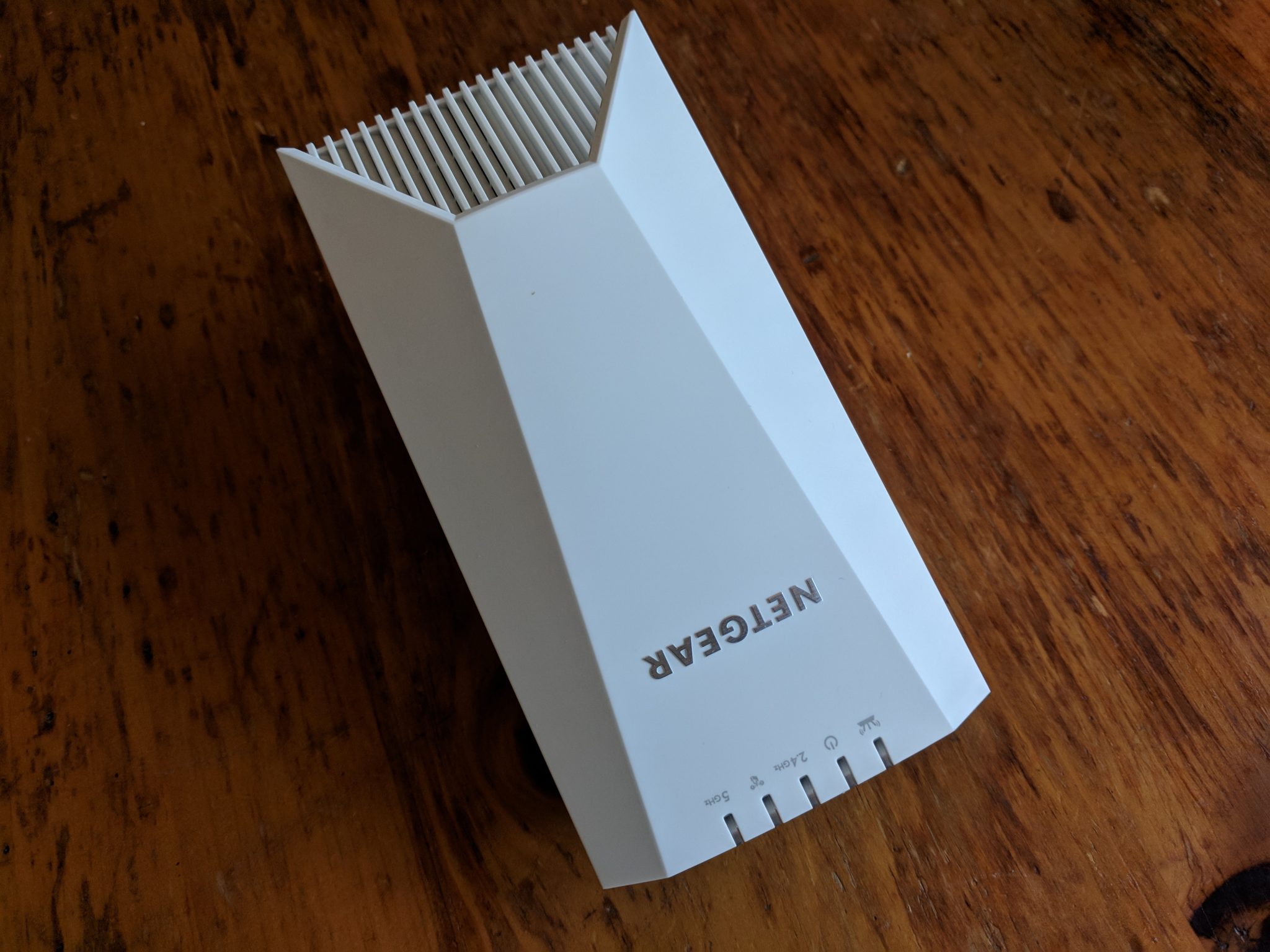 Test] Répéteur Wifi Netgear EX7500 X4S