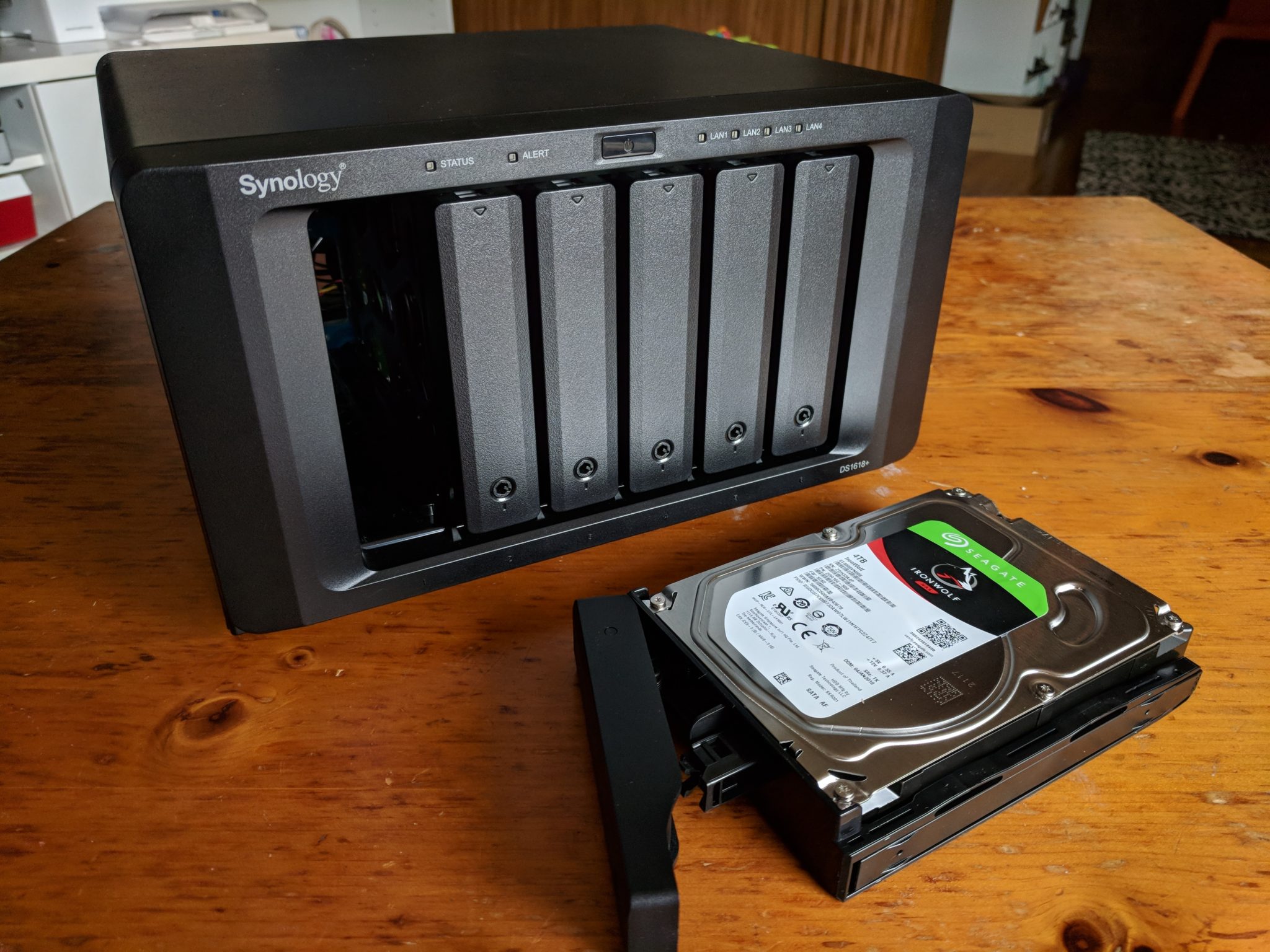 Synology DS