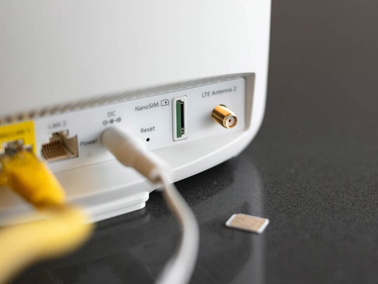 NETGEAR LBR20 SIM