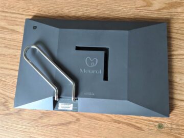 Meural Wi-Fi Photo Frame 8