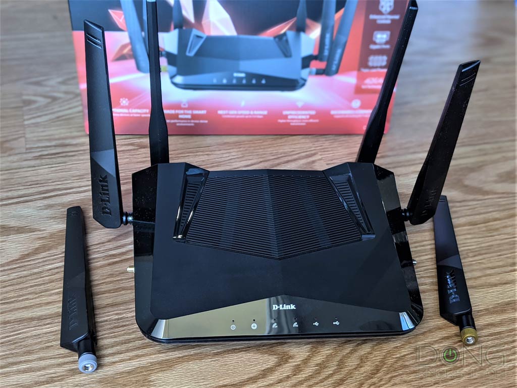 D Link DIR X5460 Wi Fi 6 Router Front with Two Removable Antennas