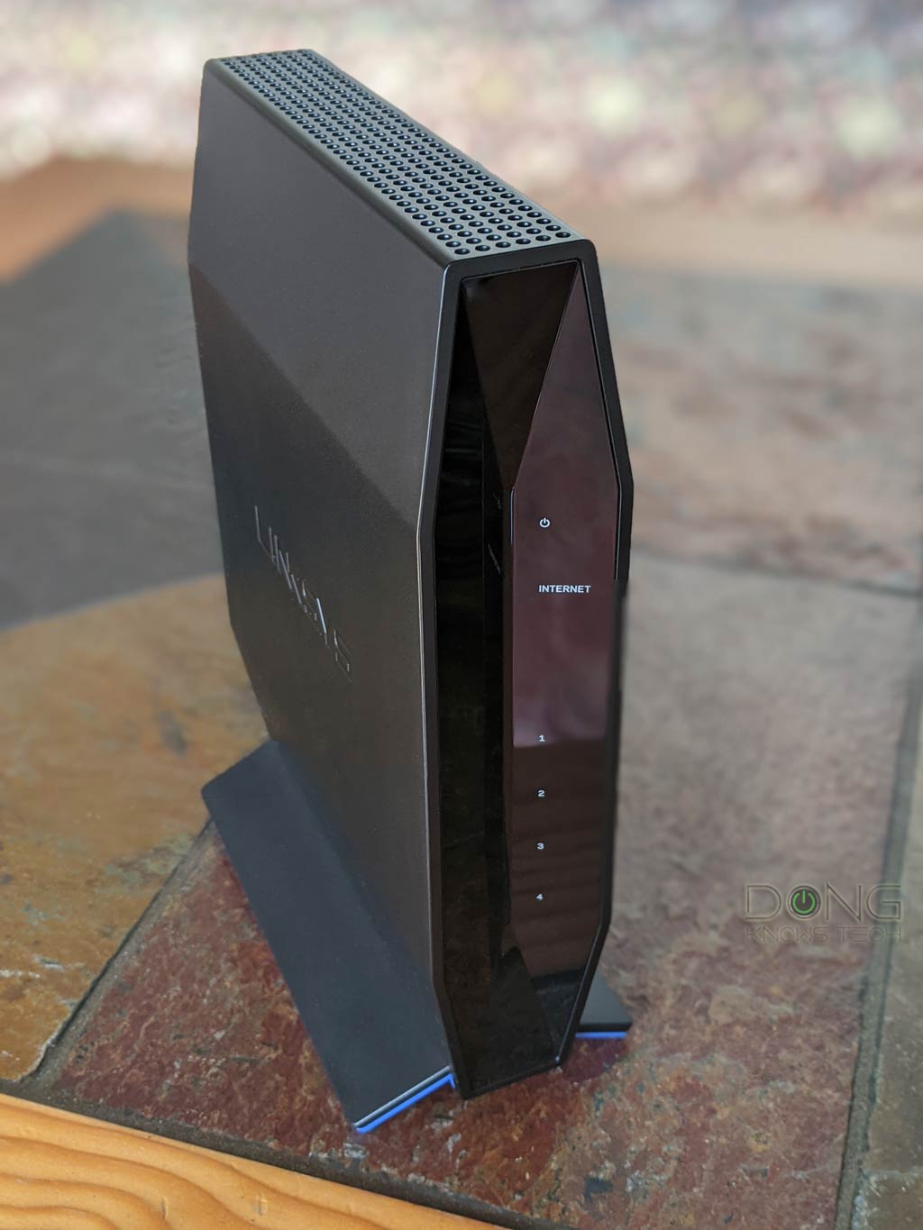 Linksys E8450 Review Cool but Lacking Dong Knows Tech