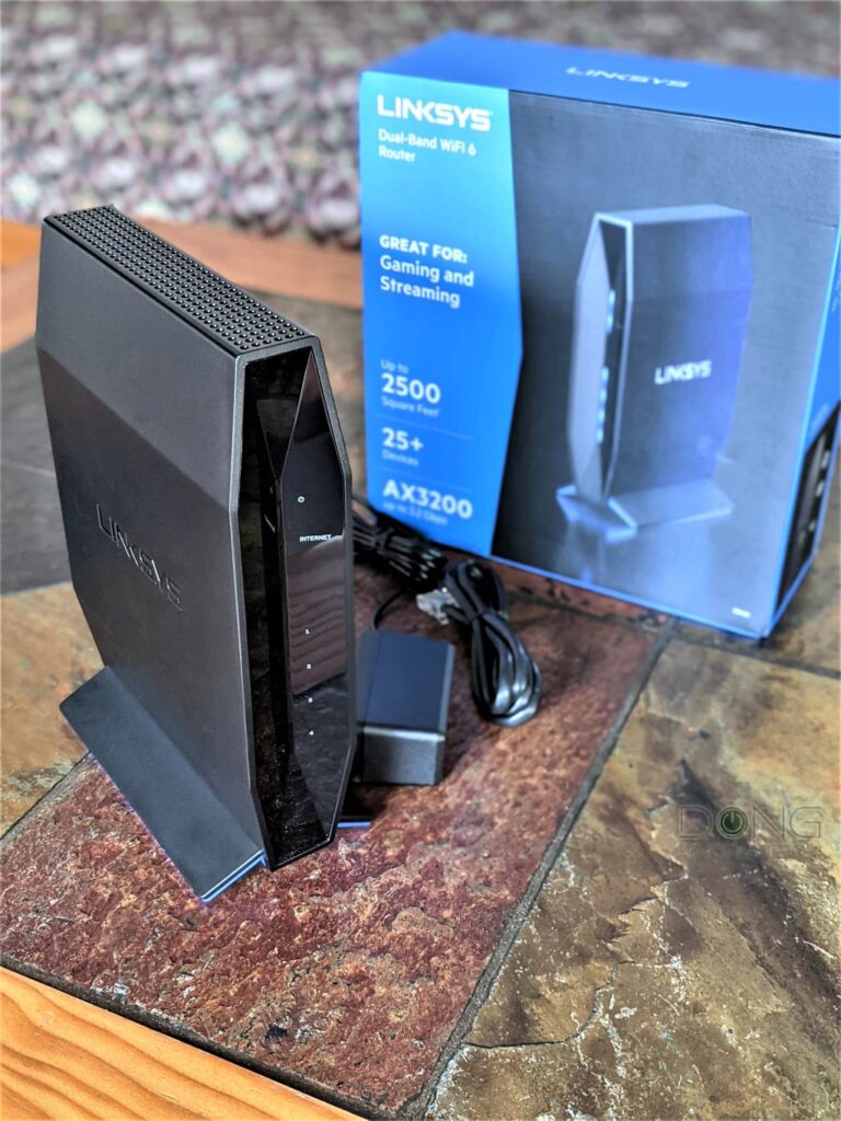 Linksys E8450 has a shiny front face