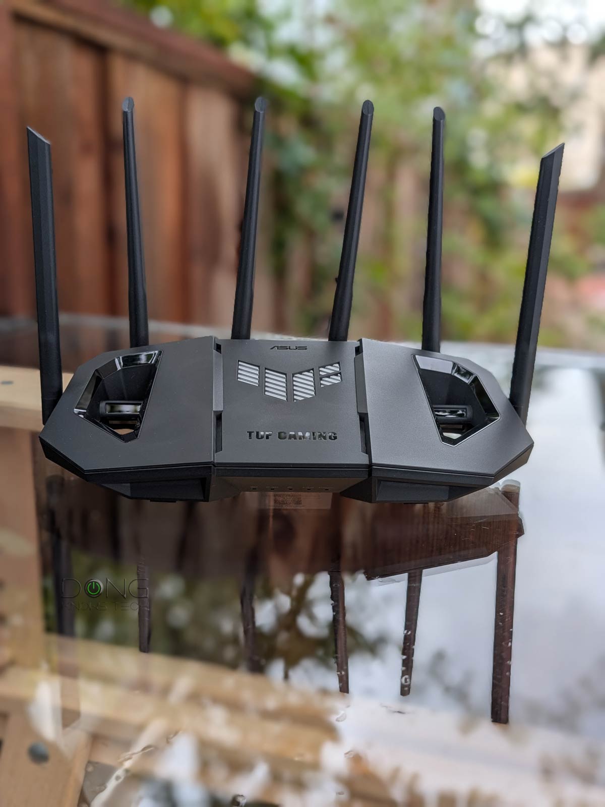 ASUS TUF-BE6500 front