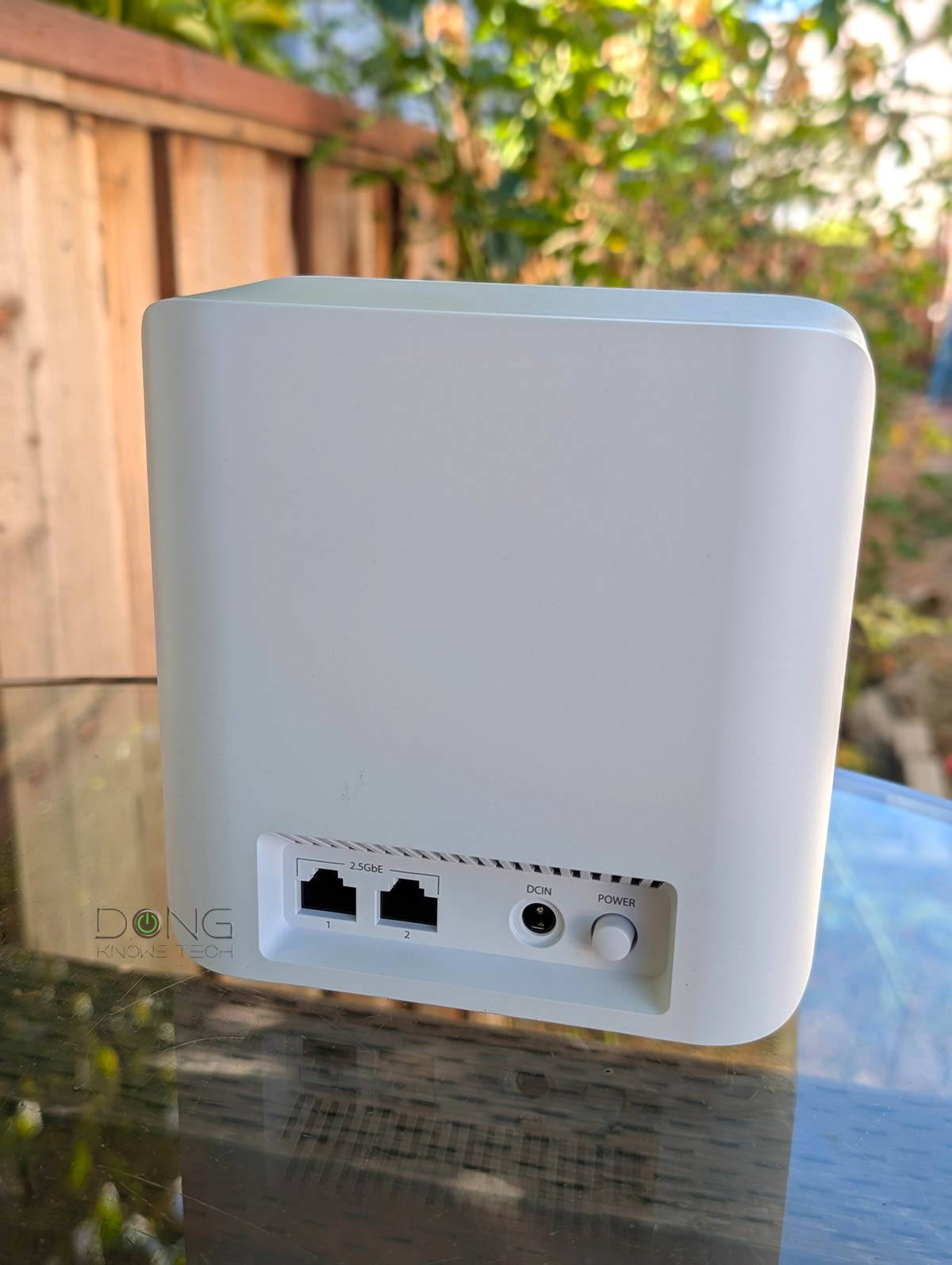 ASUS ZenWiFi BD5 back
