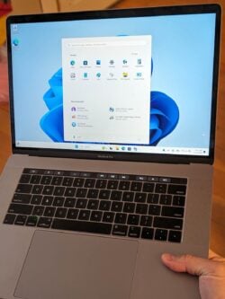 Windows 11 on an Intel-based Mac: Latest 24H2 ISO Downloads and Installation/Upgrade Guide