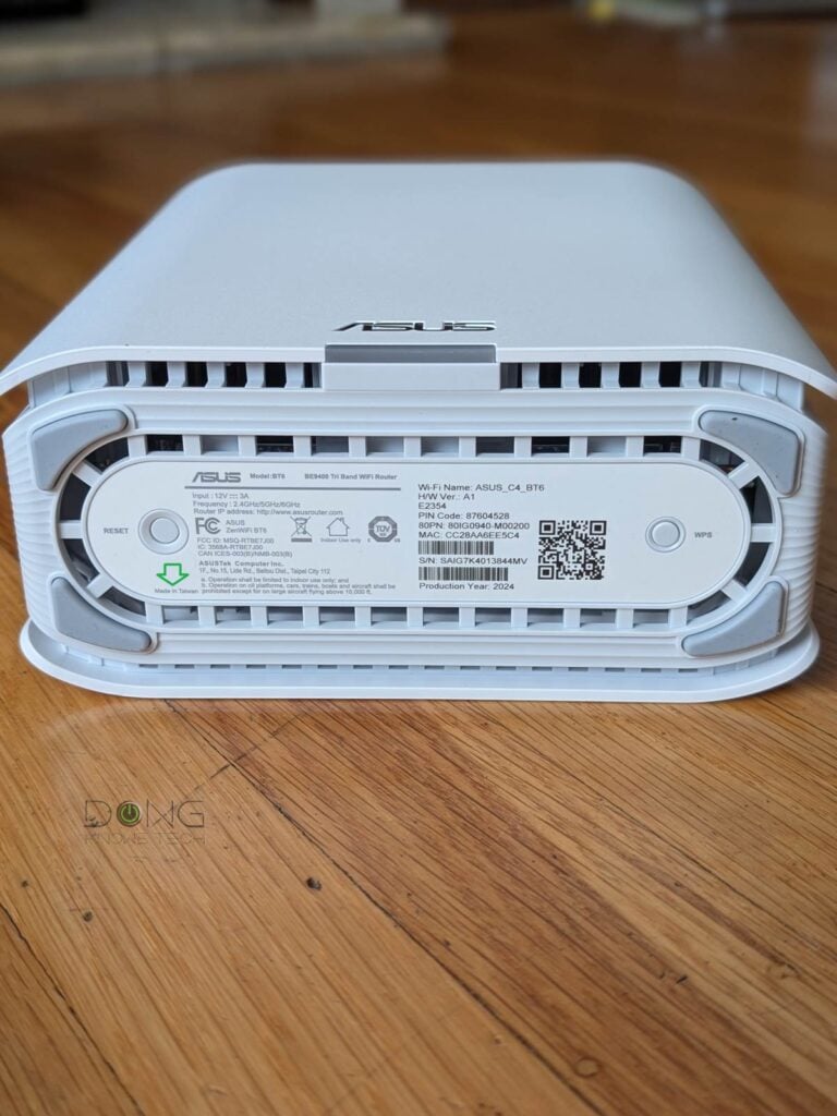 Made in Taiwan ASUS ZenWiFi BT6