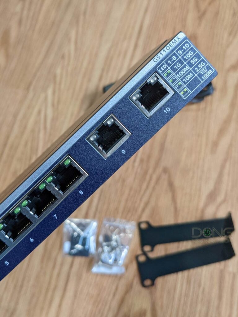 Netgear GS110MX Review Unmanaged 10-Port 8x 1GbE 2x 10GbE Switch