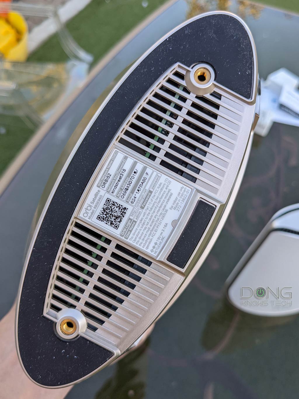 NETGEAR RBKE960 Series (RBE963) Review: Best Orbi, Big Caveats | Dong ...