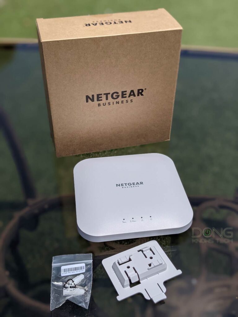 Netgear WAX214 Business Wi-Fi 6 Access Point Includes Mounting Accessories