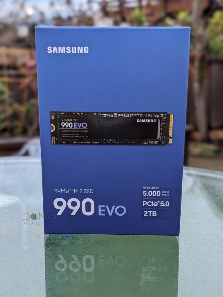 Samsung SSD 990 EVO retail box