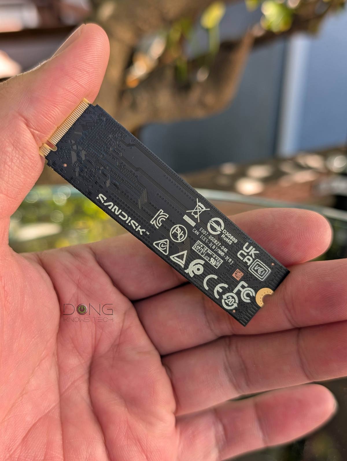 Sandisk WD Blue SN5100 NVMe SSD Review (vs. WD Blue SN5000): PCIe Gen 4's Top Performer 13 Sandisk WD Blue SN5100 underside