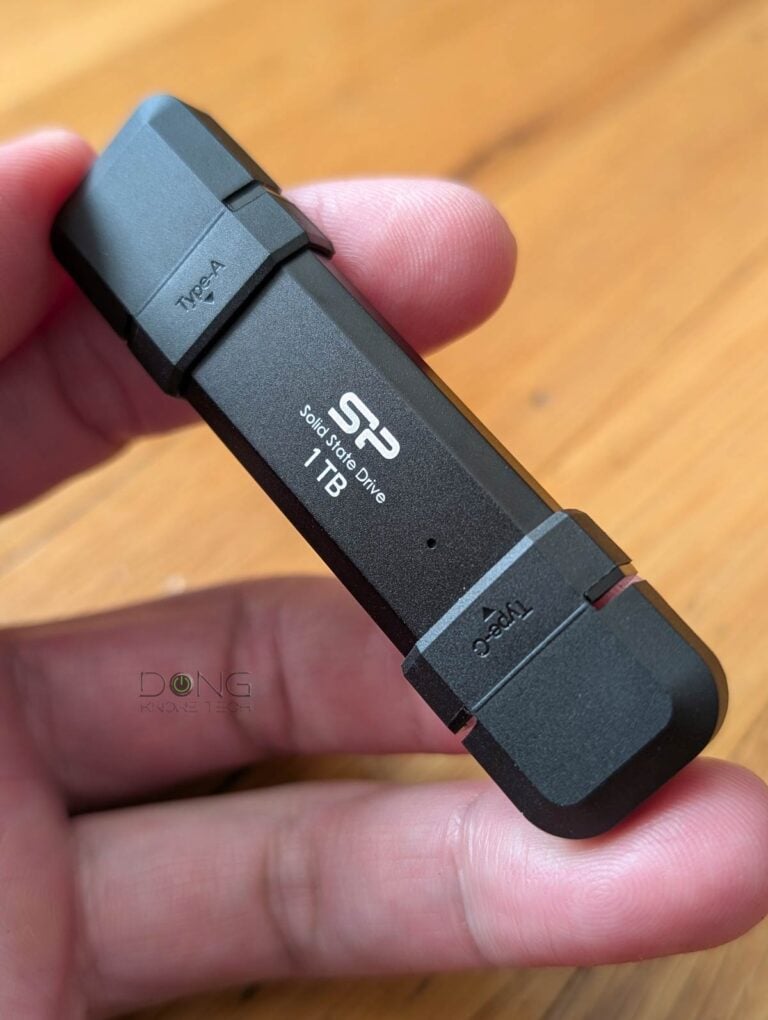 Silicon Power DS72 top