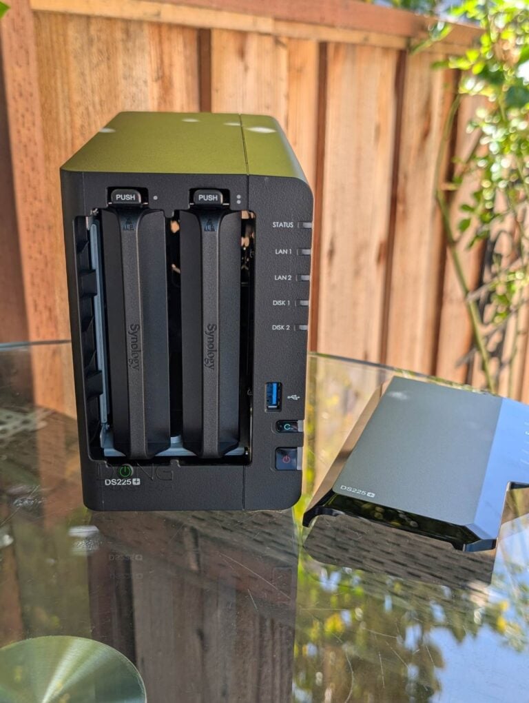 Synology DS225+ NAS Server