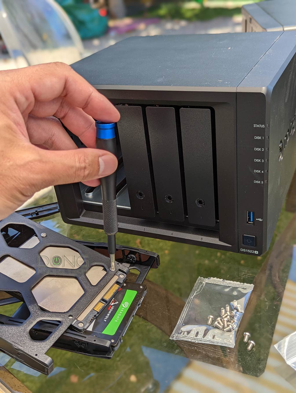 Synology DiskStation DS1522 with SSD Installation