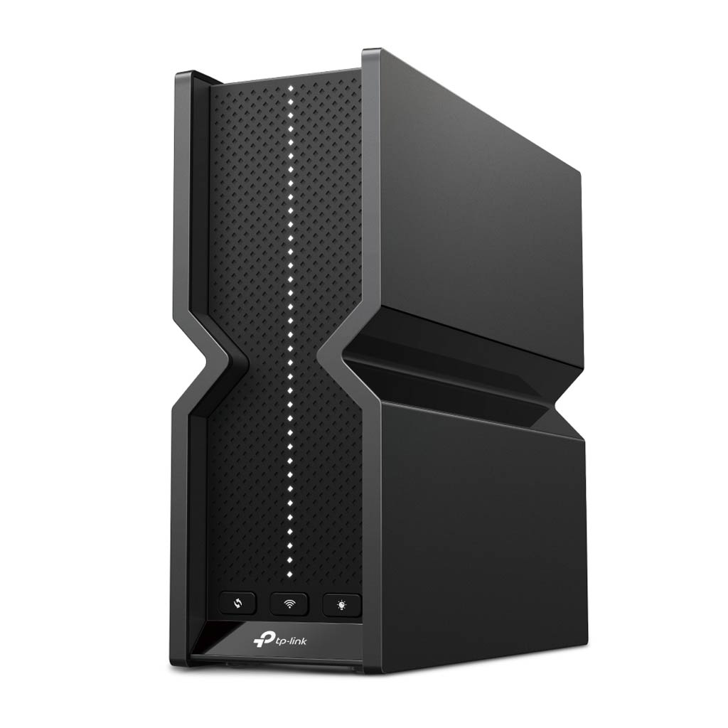 TP-Link Archer BE700 Quick Take (vs. Archer BE800): A High-End Router with Poor Multi-Gig and 5GHz Support 1 TP Link Archer BE700 BE15000 Wi Fi 7 Router