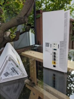 MSI Roamii BE Pro Review (vs. NETGEAR Orbi 770 Series): Well-Performing, Straight Forward, and Affordable