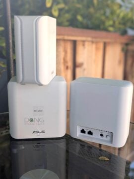 The 3 pack ASUS ZenWiFi BD4 comes in identical hardware units but one is marked as the Main for easy setup