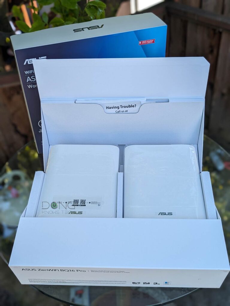The ASUS ZenWiFi BQ16 Pro out of the box