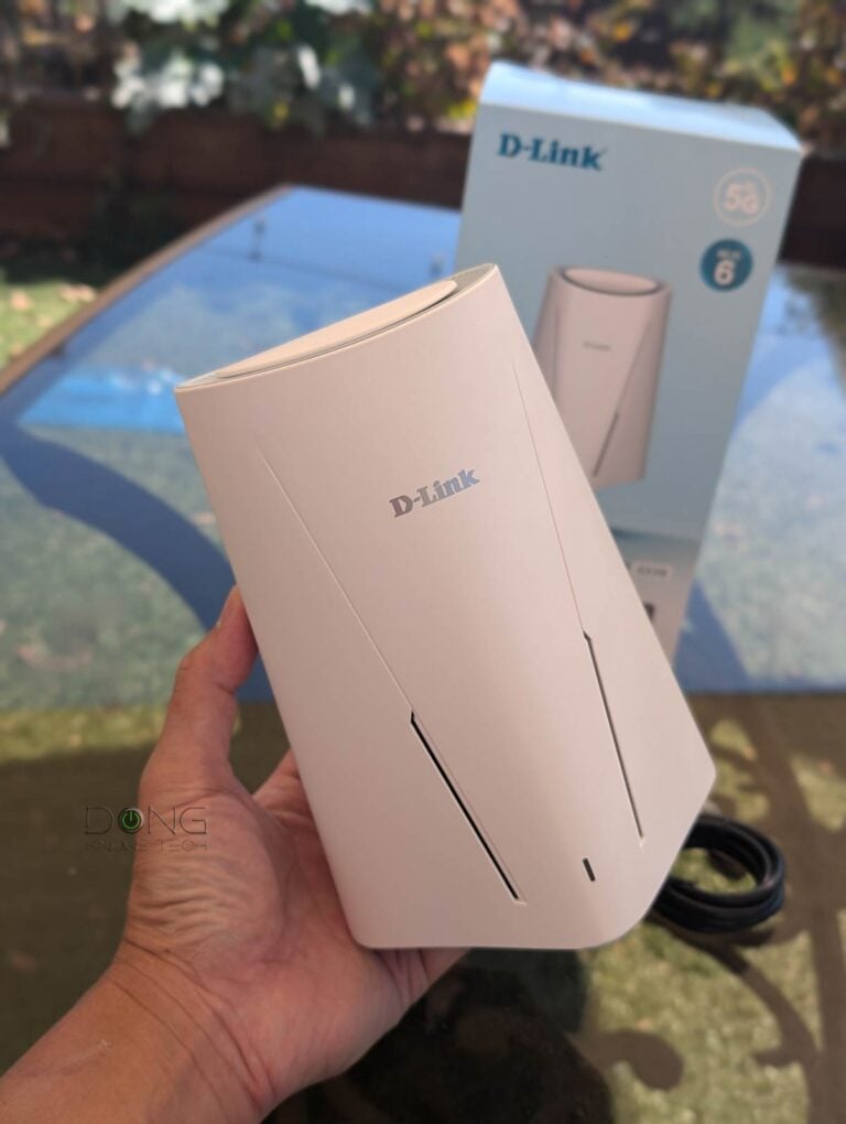 The D-Link G530 5G NR AX3000 Wi-Fi 6 Router is extremely large for a moible router