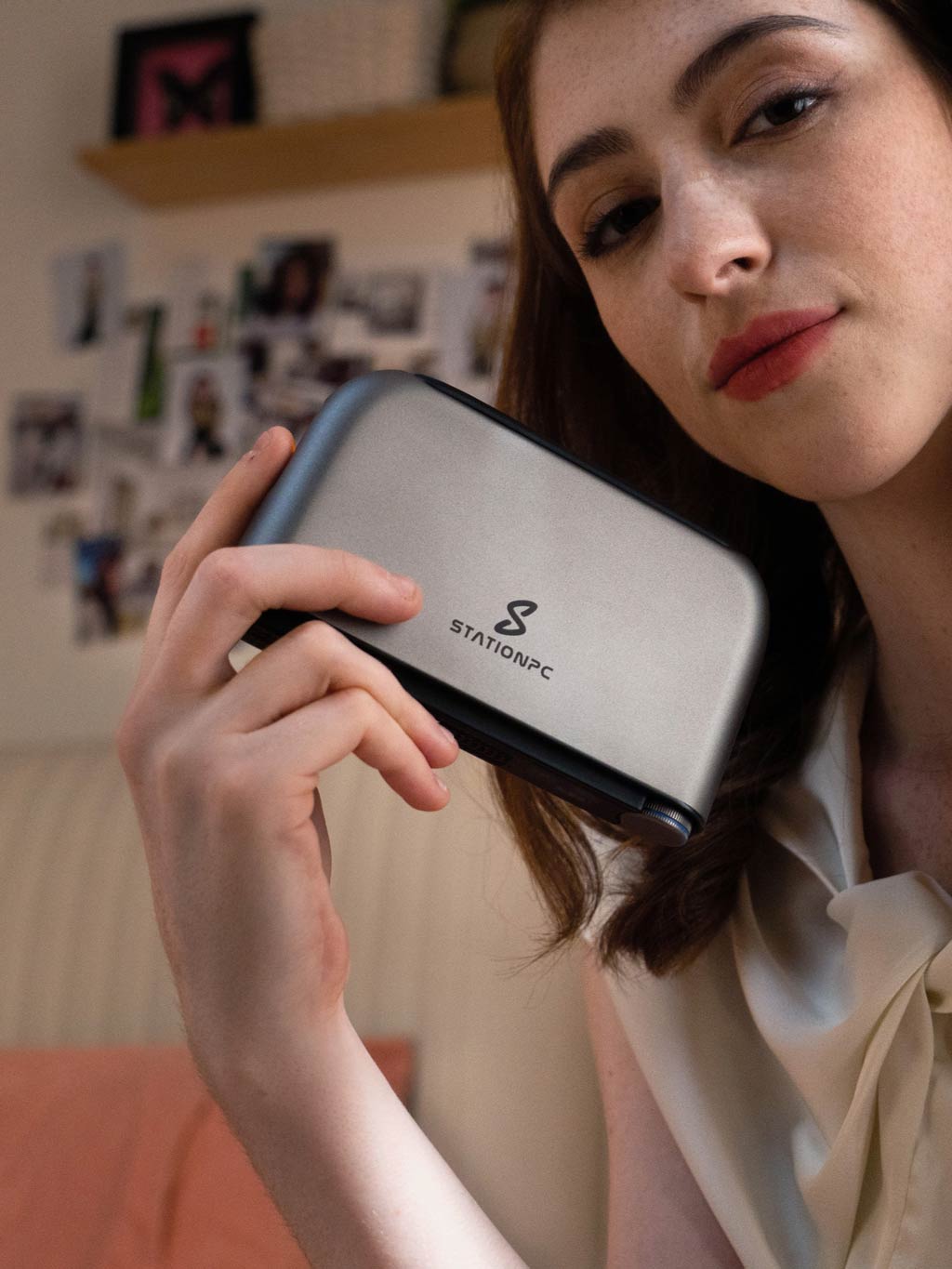 StationPC PocketCloud: First Battery-Operated NAS Server for Network-Attached Storage on the Go