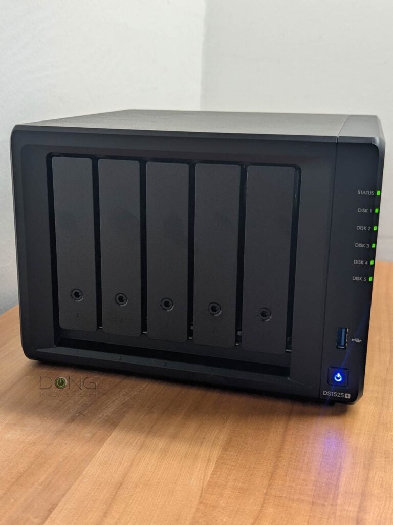 Synology DiskStation DS1525+ NAS Server Review (vs. DS1522+): A Solid Multi-Gigabit Upgrade 9 The Synology DiskStation DS1525+ is being tested