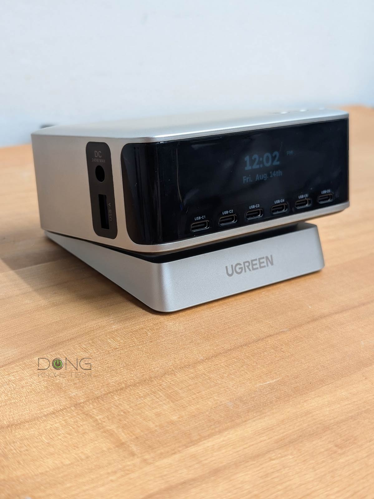 UGREEN Nexode Pro 300W Desktop Review: A Powerful Charger UGREEN Nexode Pro 300W Desktop Review: A Powerful Charger
