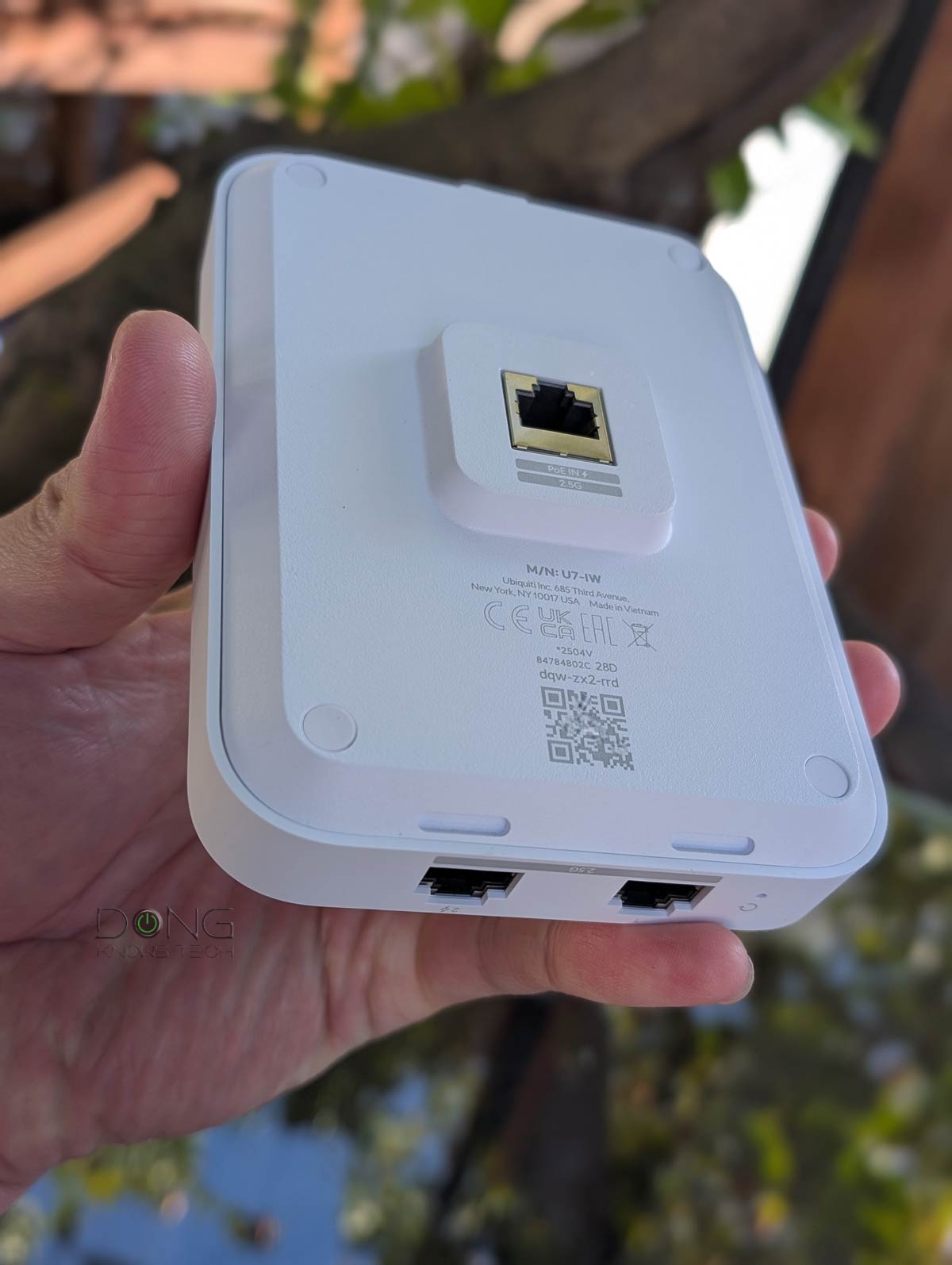 Ubiquiti U7 In-Wall (U7-IW) Review: A Solid Little Wi-Fi 7 Powerhouse ...