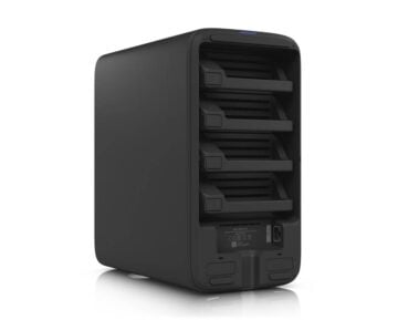 Ubiquiti Next Gen UniFi Storage UNAS 4 drive bays and ports