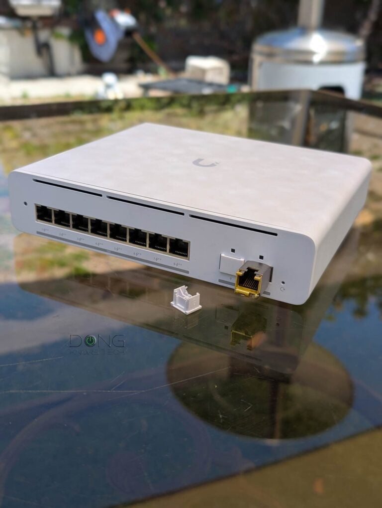 Ubiquiti Pro XG 8 PoE with a SFP+ to BASE T tranceiver