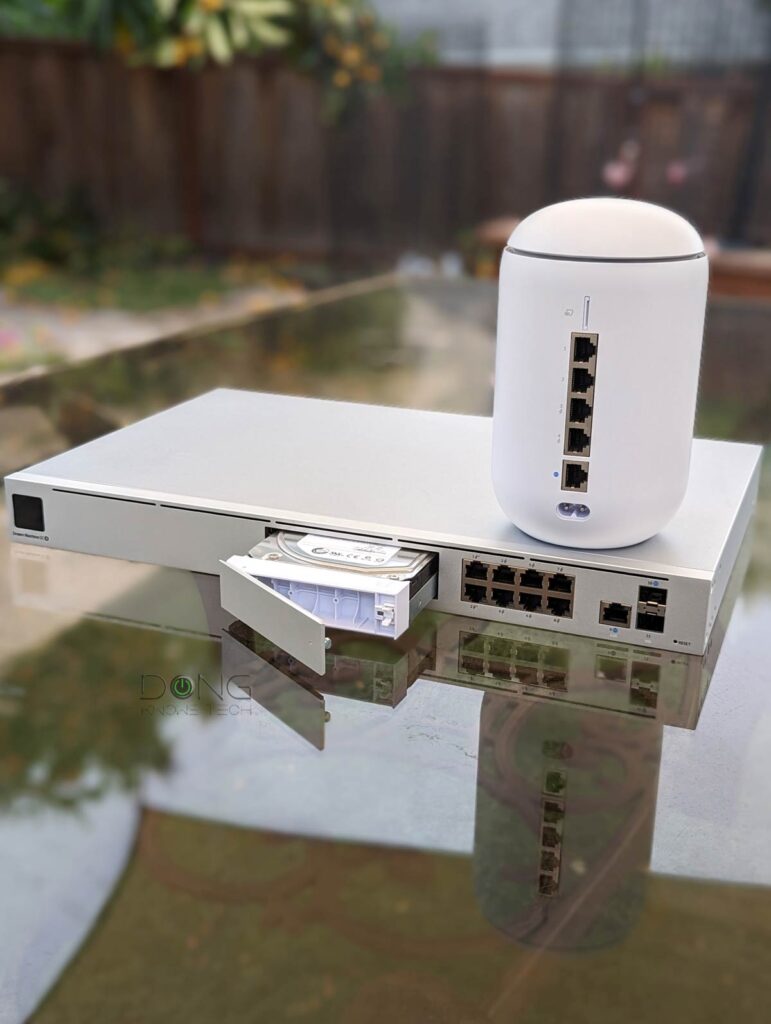 Just got the UDM-SE, made a rack : r/Ubiquiti