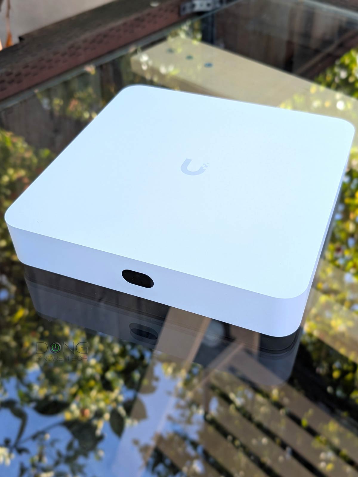 Ubiquiti UNVR Instant Review: An Excellent Consumer-Friendly UniFi Protect Surveillance Solution 2 Ubiquiti UNVR Instant has a status screen on the front