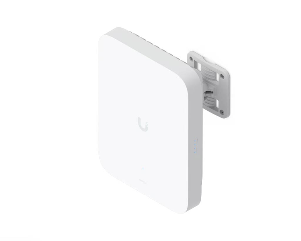 Ubiquiti Unveils UniFi 5G Options to Turn Your Network High-Availability and More 4 UniFi 5G Max Outdoor