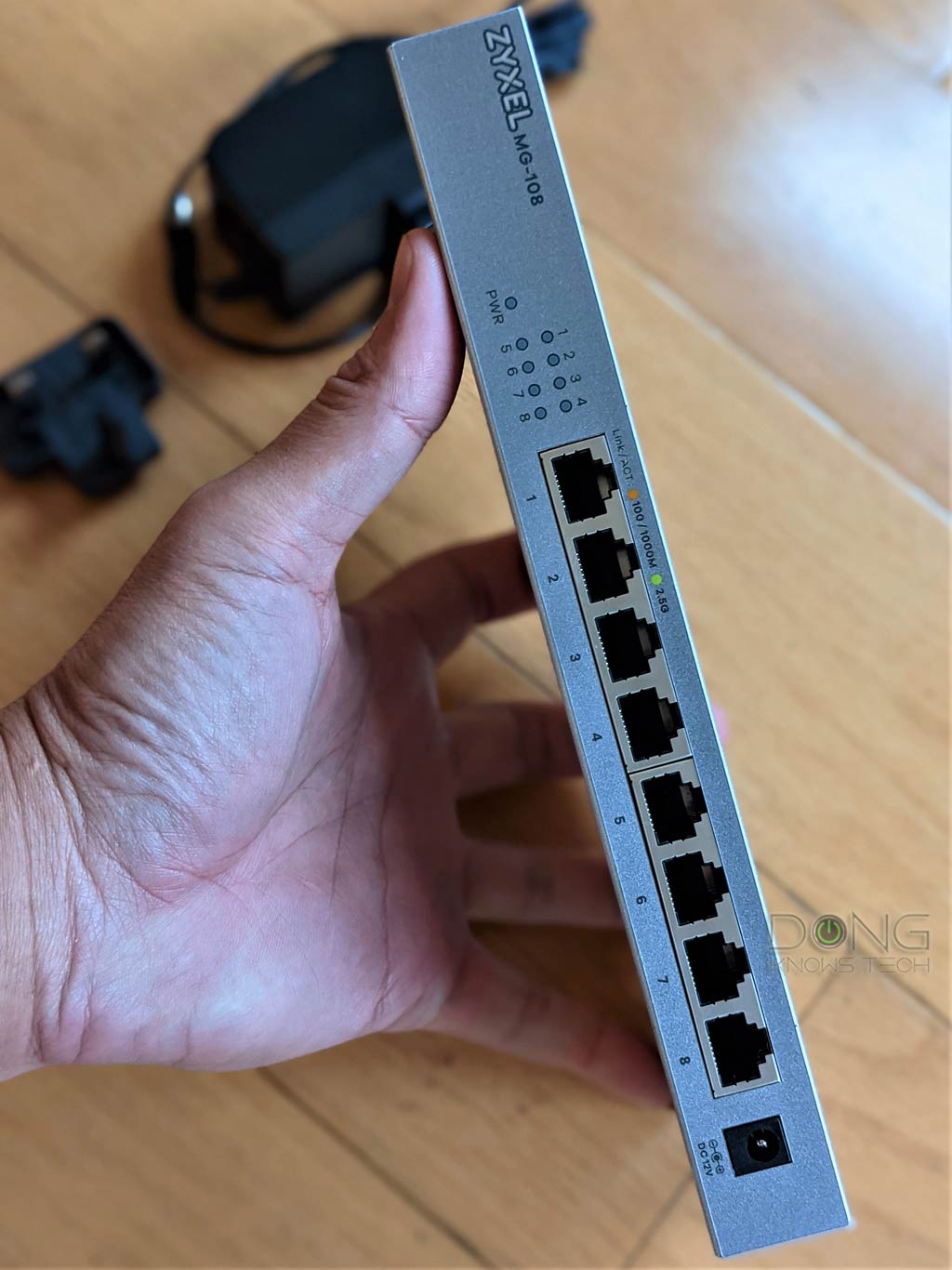 Zyxel MG-108 Review: A Solid Multi-Gig Buy | Dong Knows Tech